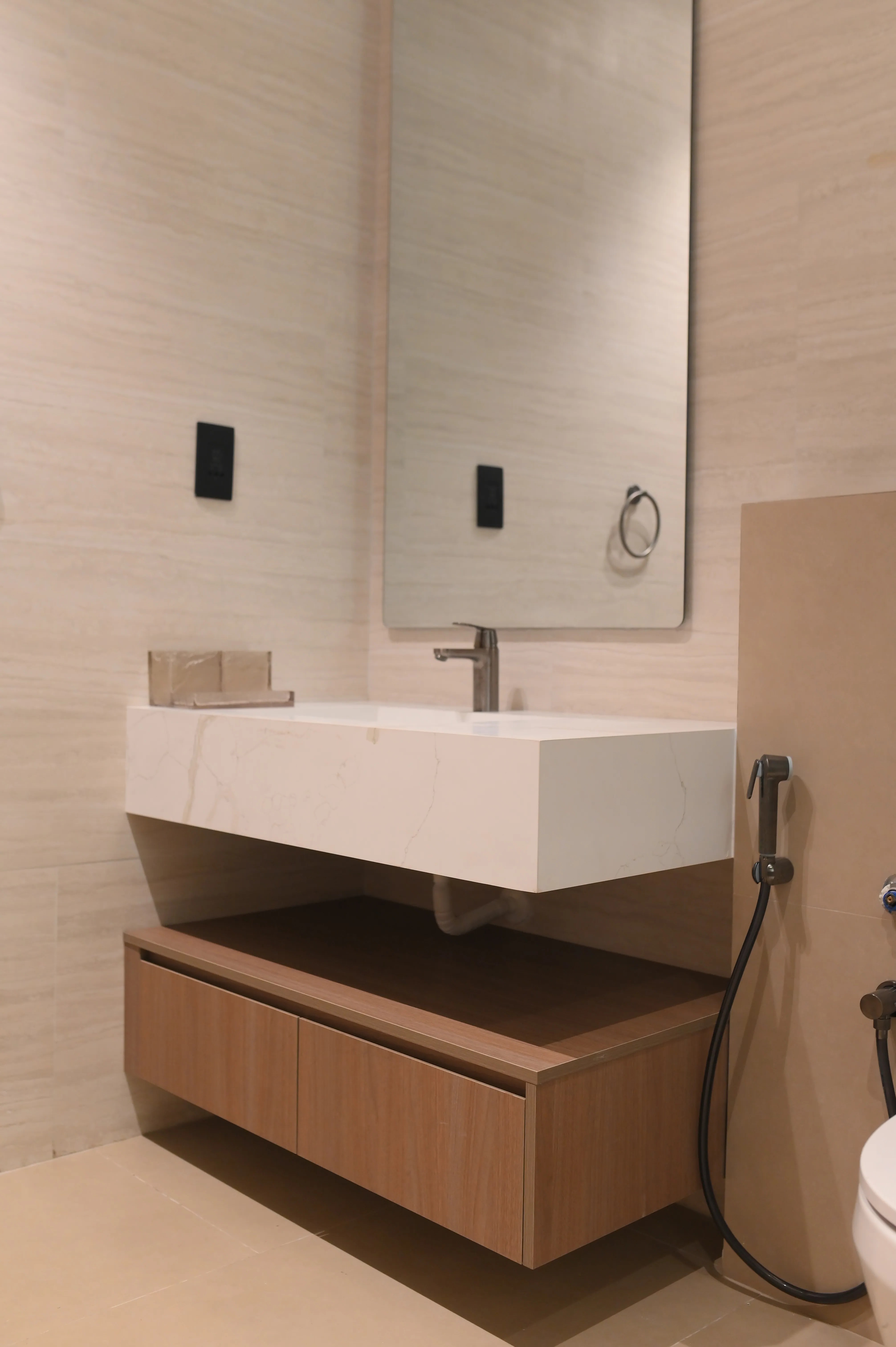 D A R Bespoke Joinery